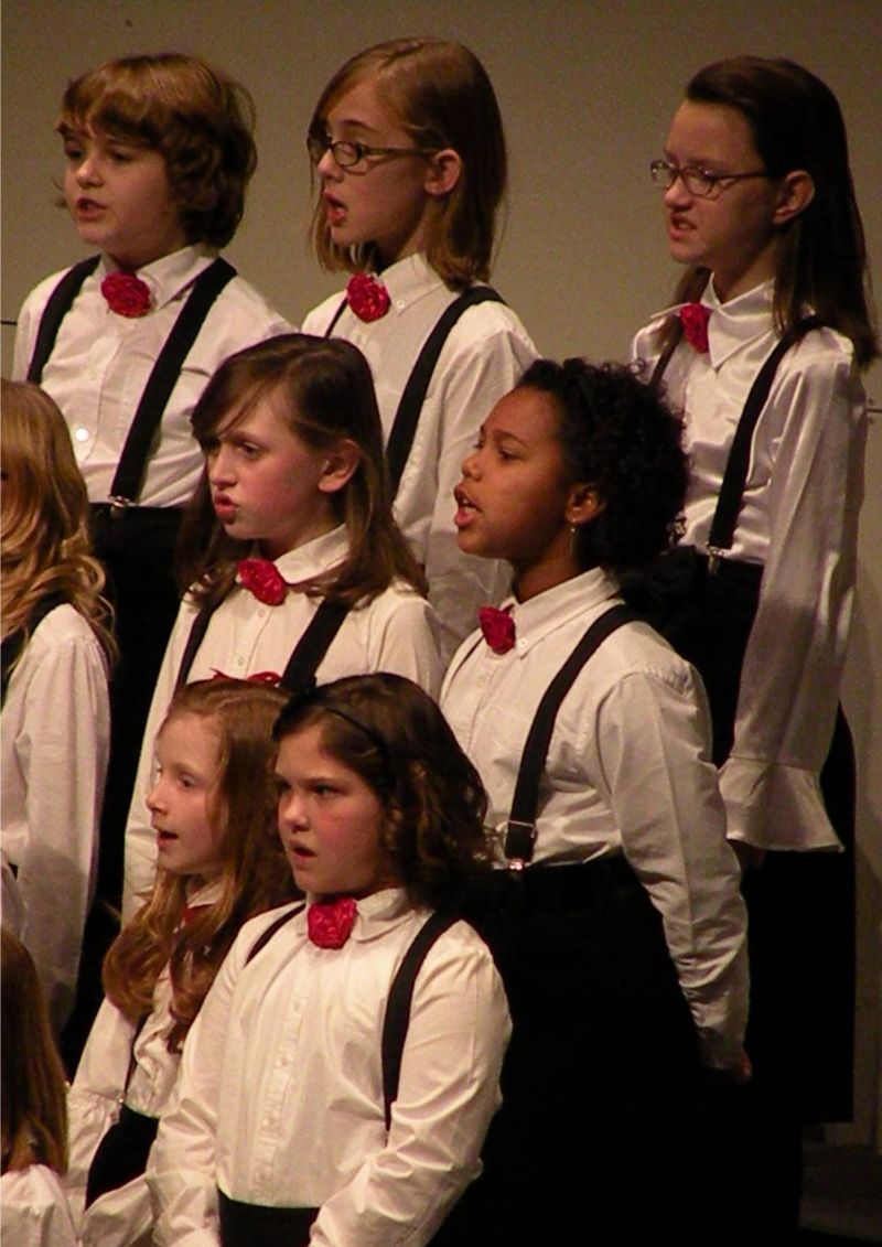 013111 Childrens Chorus members lift their voices in song