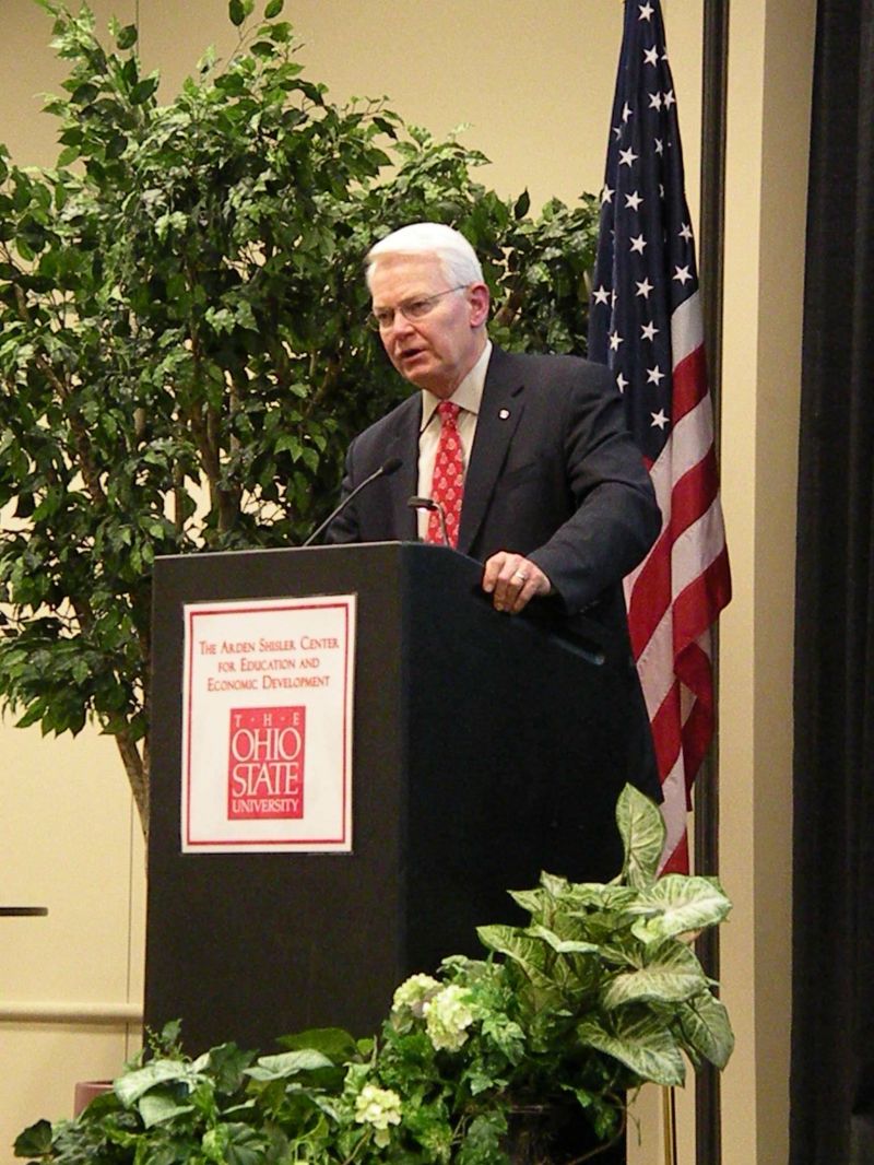 013111 The OARDC community hears about tornado recovery efforts