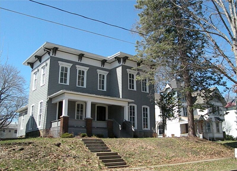 042511 Howey Houses to hold community open house