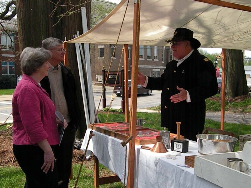 050211 Civil War reenactors muster on Historical Society grounds