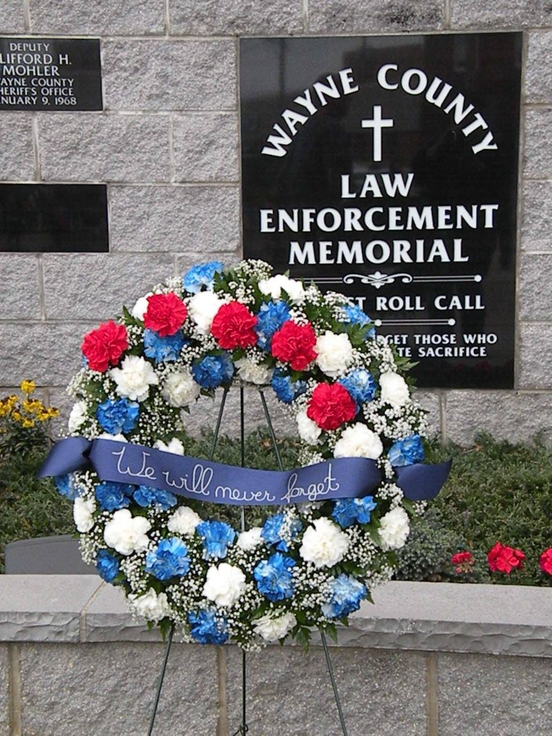 050211 Honoring fallen peace officers