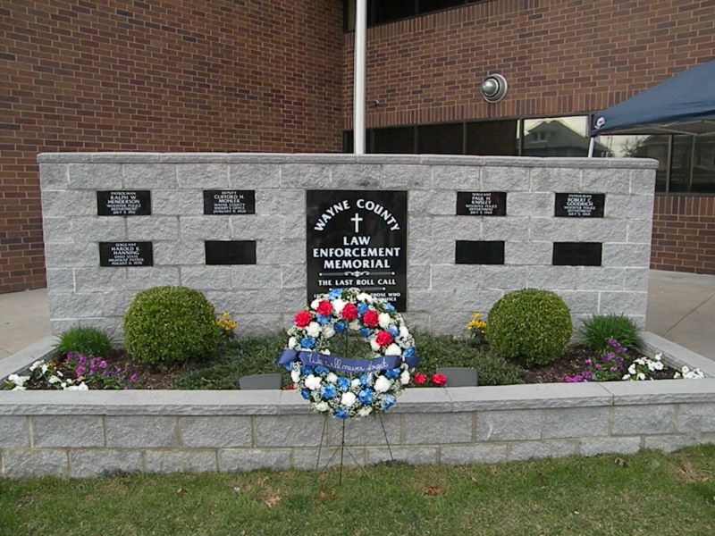 050211 Honoring fallen peace officers