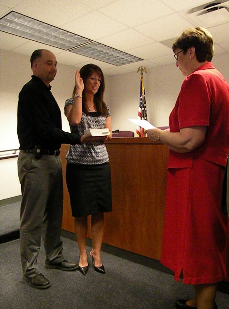 050911 Zerrer sworn in as Acting Wayne County Treasurer