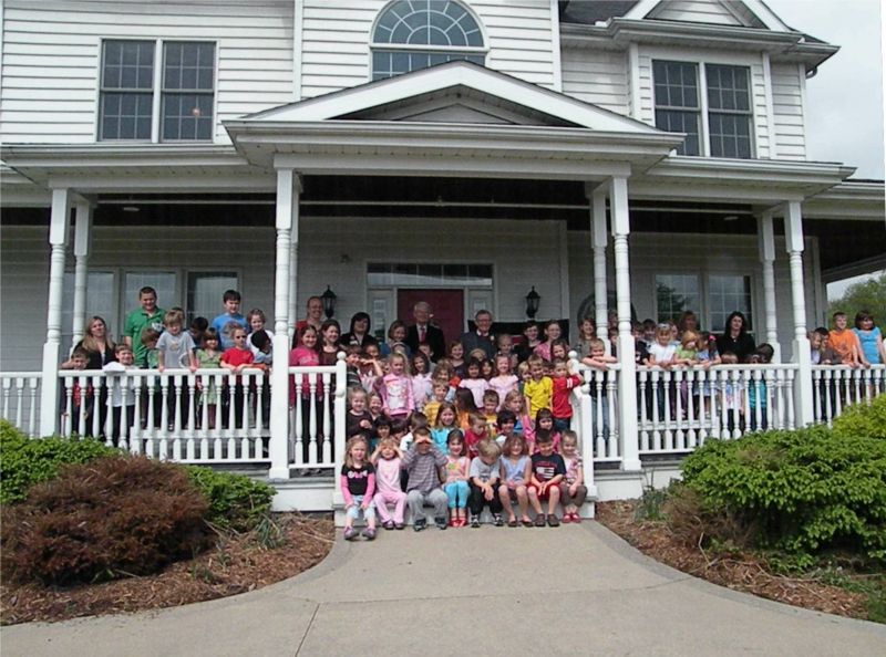 053011 Students gift prompts visit from OSU president