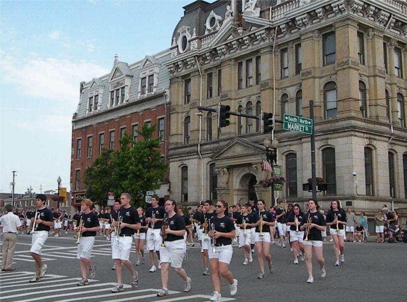 060611 Honoring Americas fallen heroes