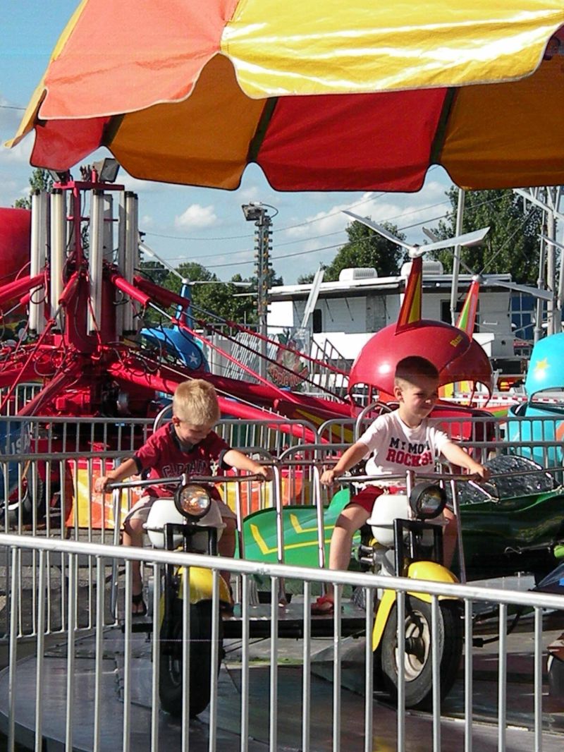 071111 Orrville kicks off 4th celebration with carnival