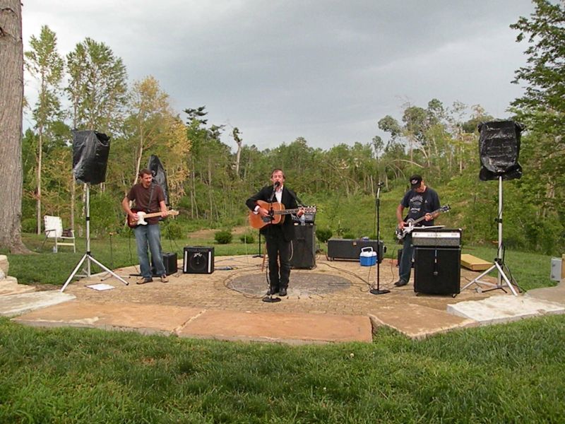 082911 A musical tribute