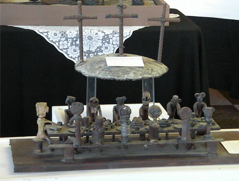 082911 From scrap to art