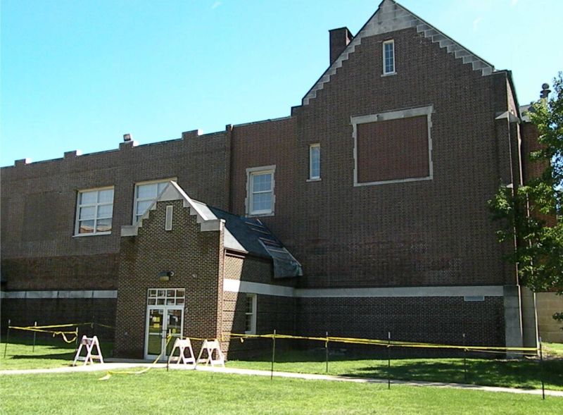090511 (Update) Capstones topple from roof of Cornerstone Elementary School