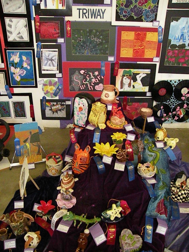 091911 Wayne County schools show their artistic side