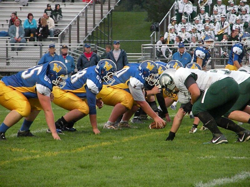 100311 Generals fall to Rams in Homecoming matchup