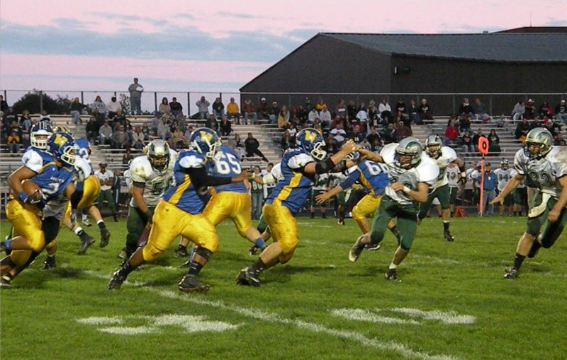 100311 Generals fall to Rams in Homecoming matchup