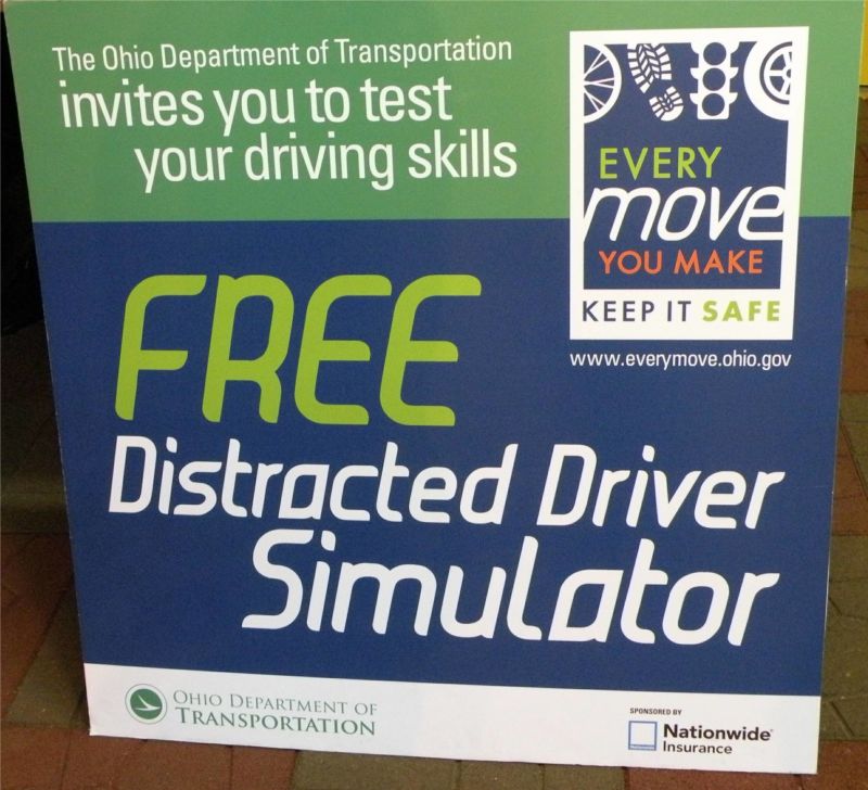 100311 ODOT simulator demonstrates dangers of distracted driving