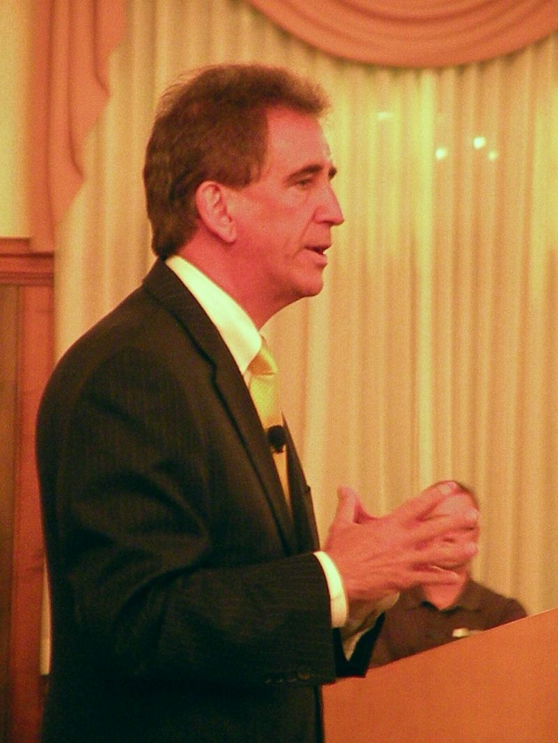 101011 Renacci listens to constituents concerns