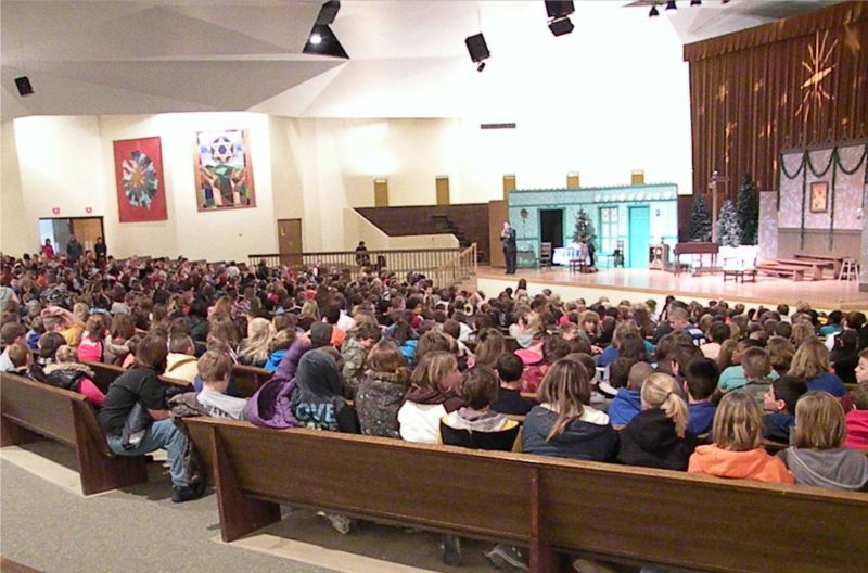 122010 College of Wooster presents A Gift of Song to area students