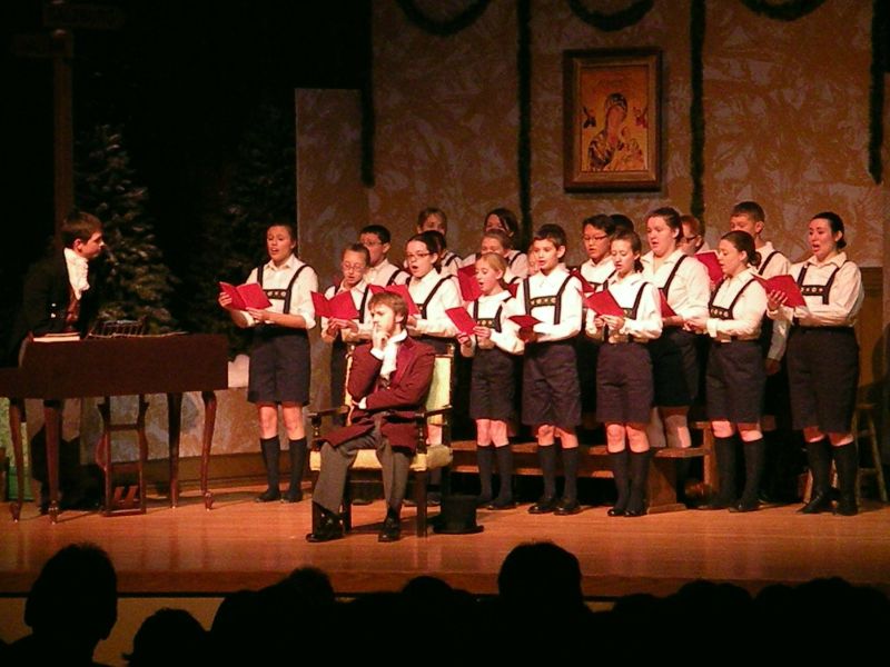 122010 College of Wooster presents A Gift of Song to area students