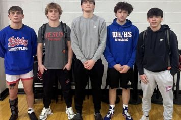 3 West Holmes wrestlers advance to Division II state