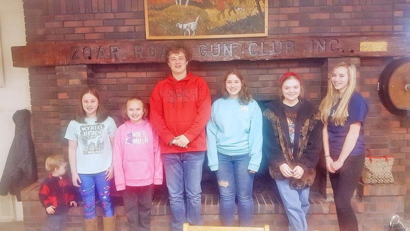 4-H club elects new officers