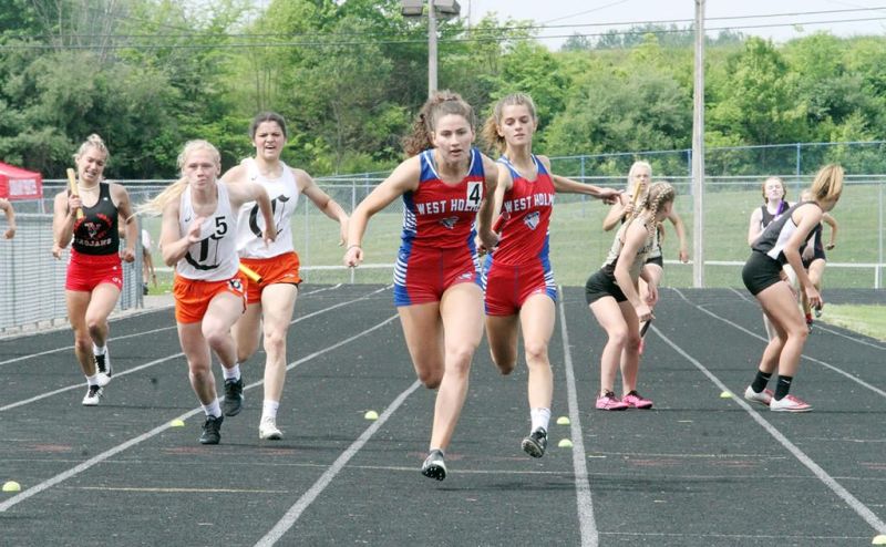 A dozen Lady Knight warriors grab second at Div. II district meet
