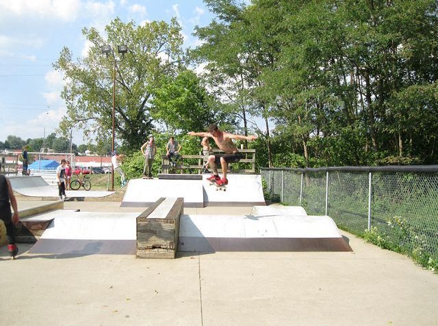 A Session for Short: Annual skating event honors former New Phila pro