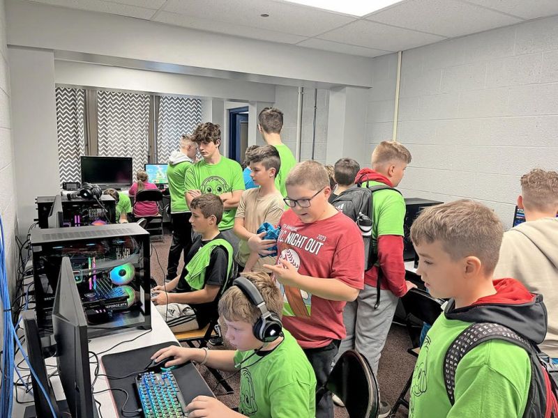 A state berth, kids camp spur on Hiland esports