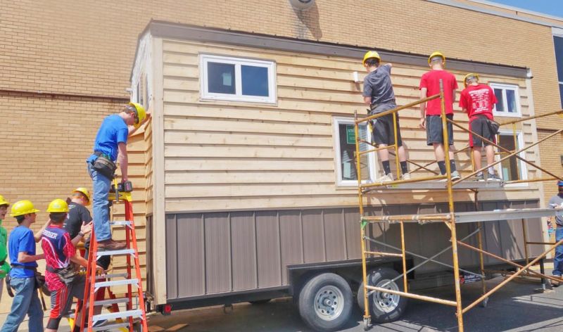 ACWHCC students build tiny house