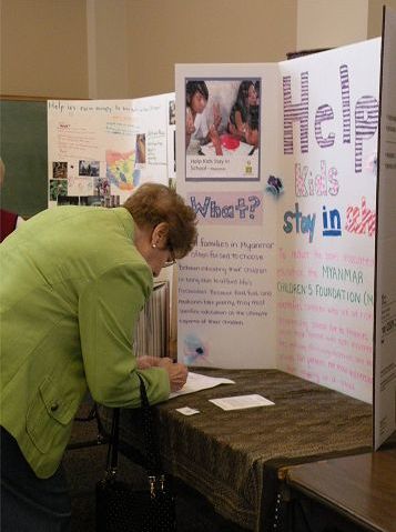 Alternative Gift Market allows shoppers to support global humanitarian causes