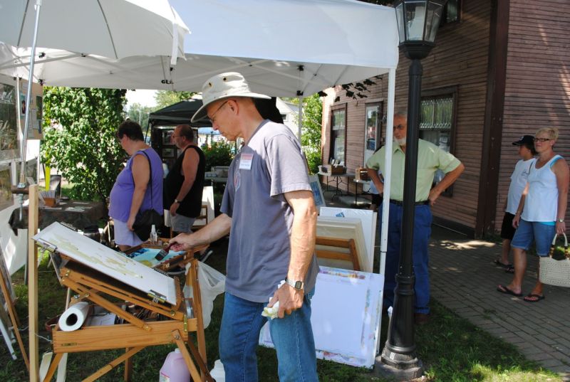 Another successful year for the Winesburg Classic Art Show