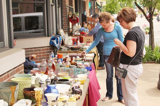 Antiques in the Alley back again