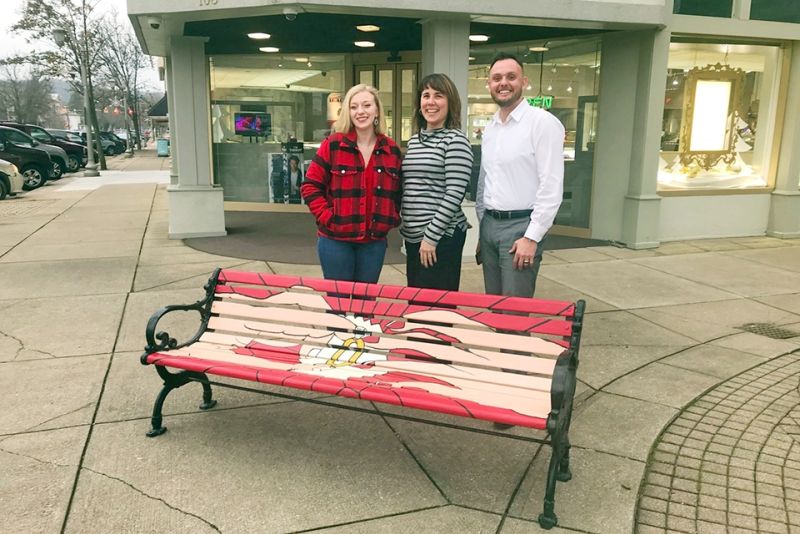 Art student recreates painting on downtown bench