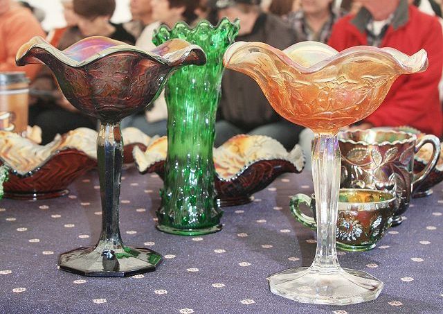 Auction shows off Millersburg's glass-making heritage