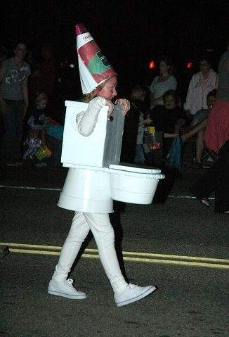 members 1st dover halloween parade 2020 Bands Politicians And Even A Toilet Marched In The Bargain Hunter members 1st dover halloween parade 2020