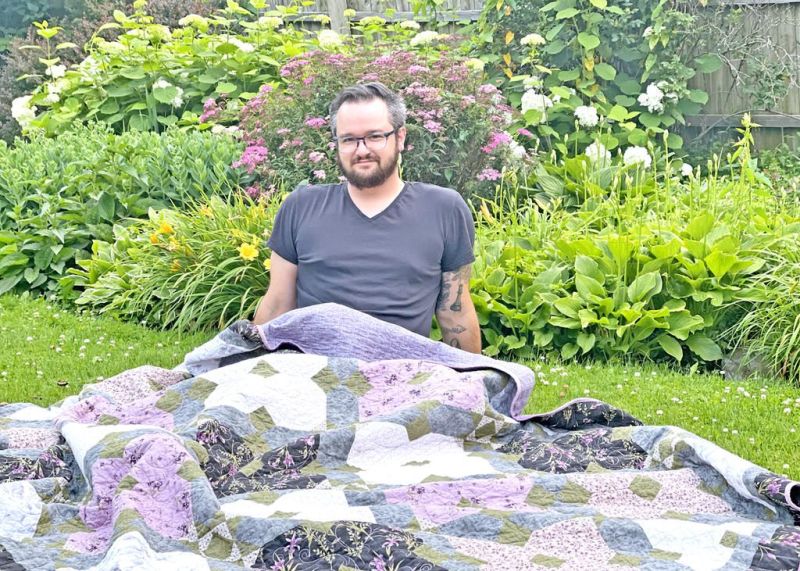 Benton man finds peace through new career and quilting