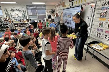 Berlin Elementary’s special day gives community a chance to teach