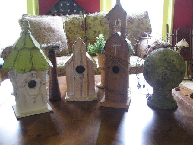 Bring the outdoors in with a birdhouse display