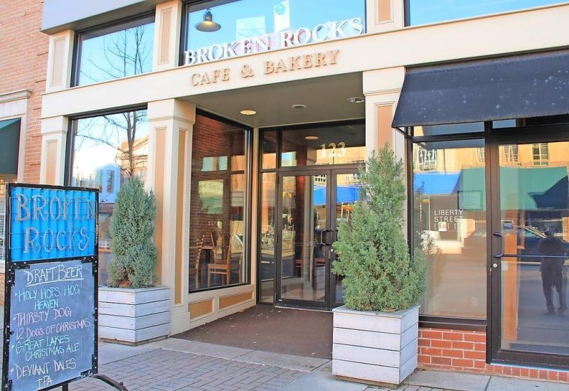 Broken Rocks Cafe to host visit from national website