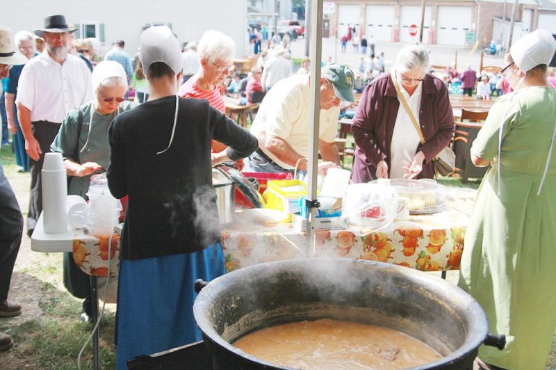 Winesburg Fall Gathering a celebration of fun and The Bargain Hunter