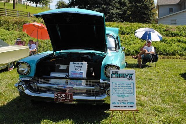 Classic cars cruise-in for a cause