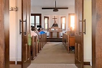 Congregation pitches in to get Wooster church open again