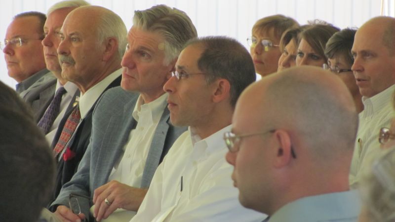 Congressman Bob Gibbs stops by Tuscarawas County to connect with local employees, Community Improvement Corporation members, and Buckeye Career Center Natural Resources students: discusses business and technology future for area