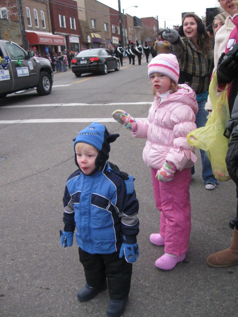 Cool temps, but hot time in Dalton for Holidays Festival.
