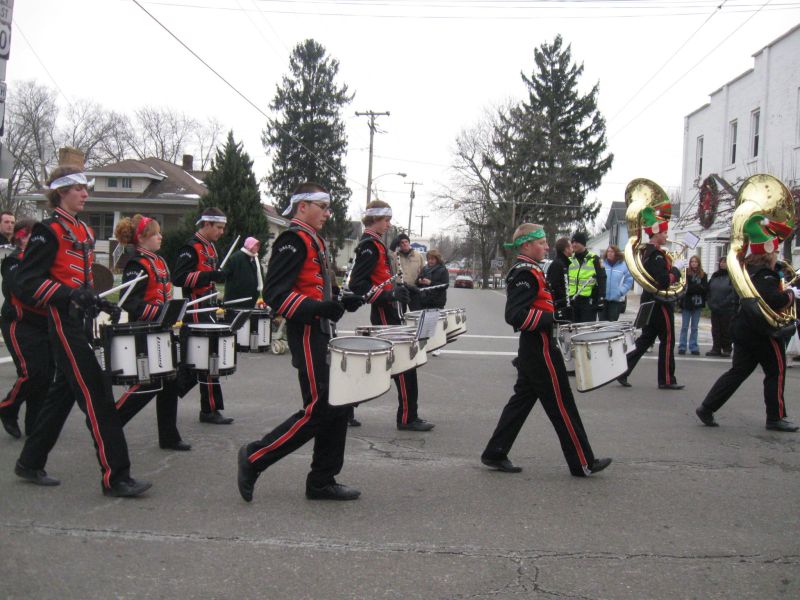 Cool temps, but hot time in Dalton for Holidays Festival.
