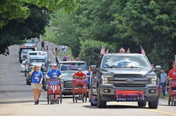Delay can’t stop Holmes bicentennial celebration