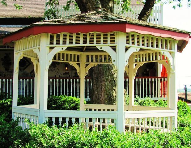 Delightful deck or gorgeous gazebo? Homeowners may find the choice difficult