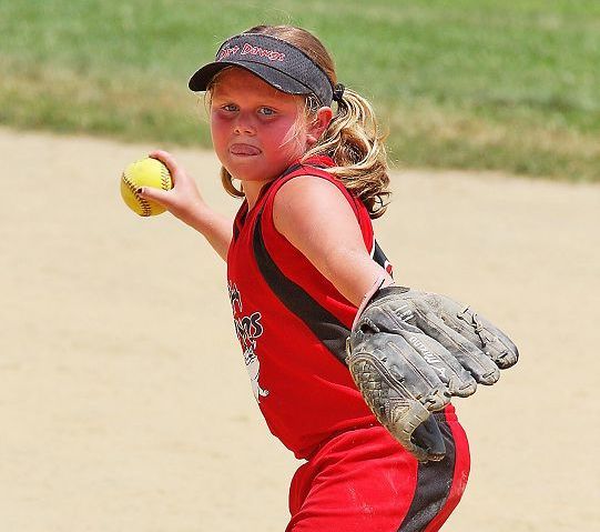 Dirt Dawgs fear no evil as they walk through Tri-Valley en route to fourth-straight championship