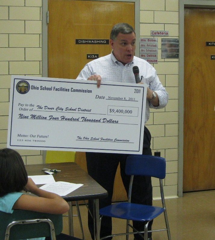 Dover residents show support and voice concern over proposed new high school