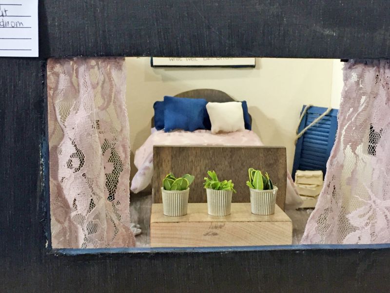 East Holmes middle school girls create ideal rooms with a view