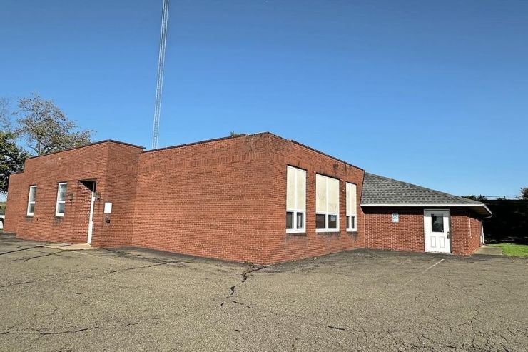 EH Schools former Bunker Hill admin building sold