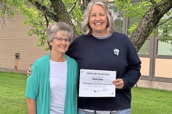 Jones, Weaver honored at year-end EH Schools celebration