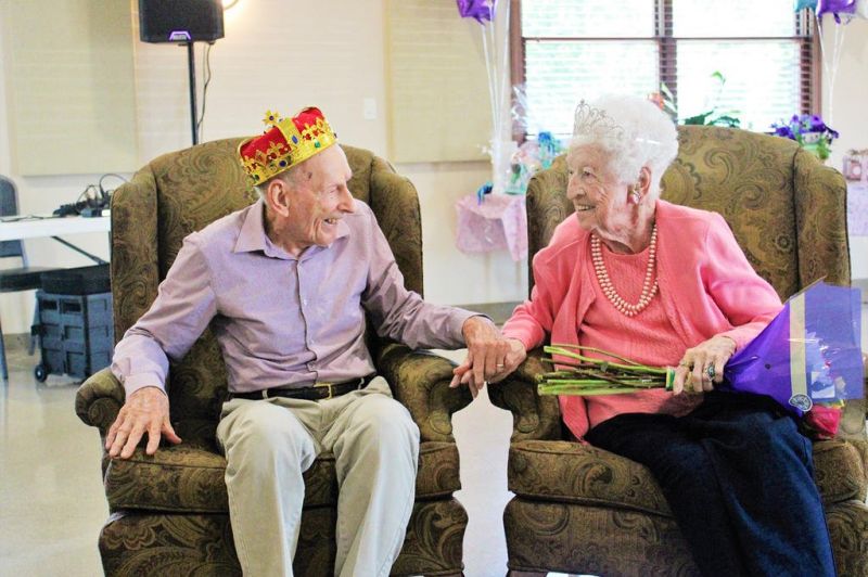 Elvis brings out smiles on senior center Senior Day